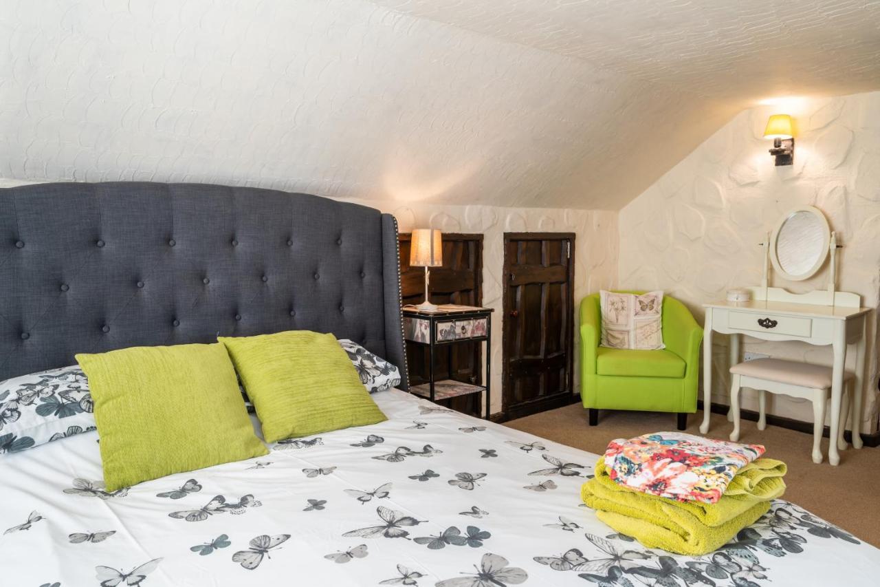 Finest Retreats - The Old Church House Inn Broadhempston Extérieur photo