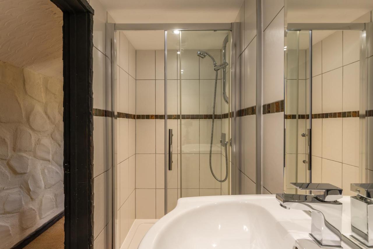 Finest Retreats - The Old Church House Inn Broadhempston Extérieur photo