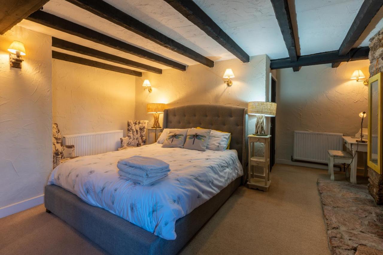 Finest Retreats - The Old Church House Inn Broadhempston Extérieur photo