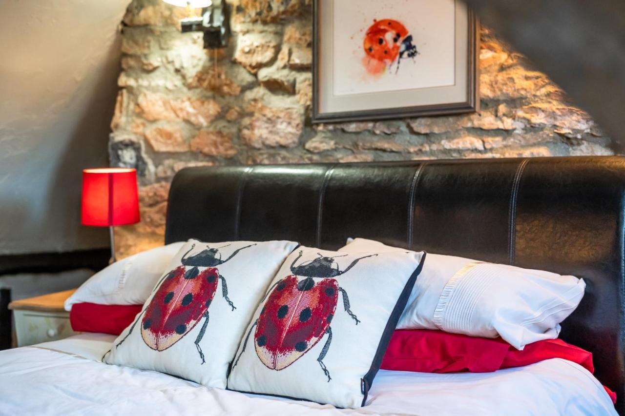 Finest Retreats - The Old Church House Inn Broadhempston Extérieur photo