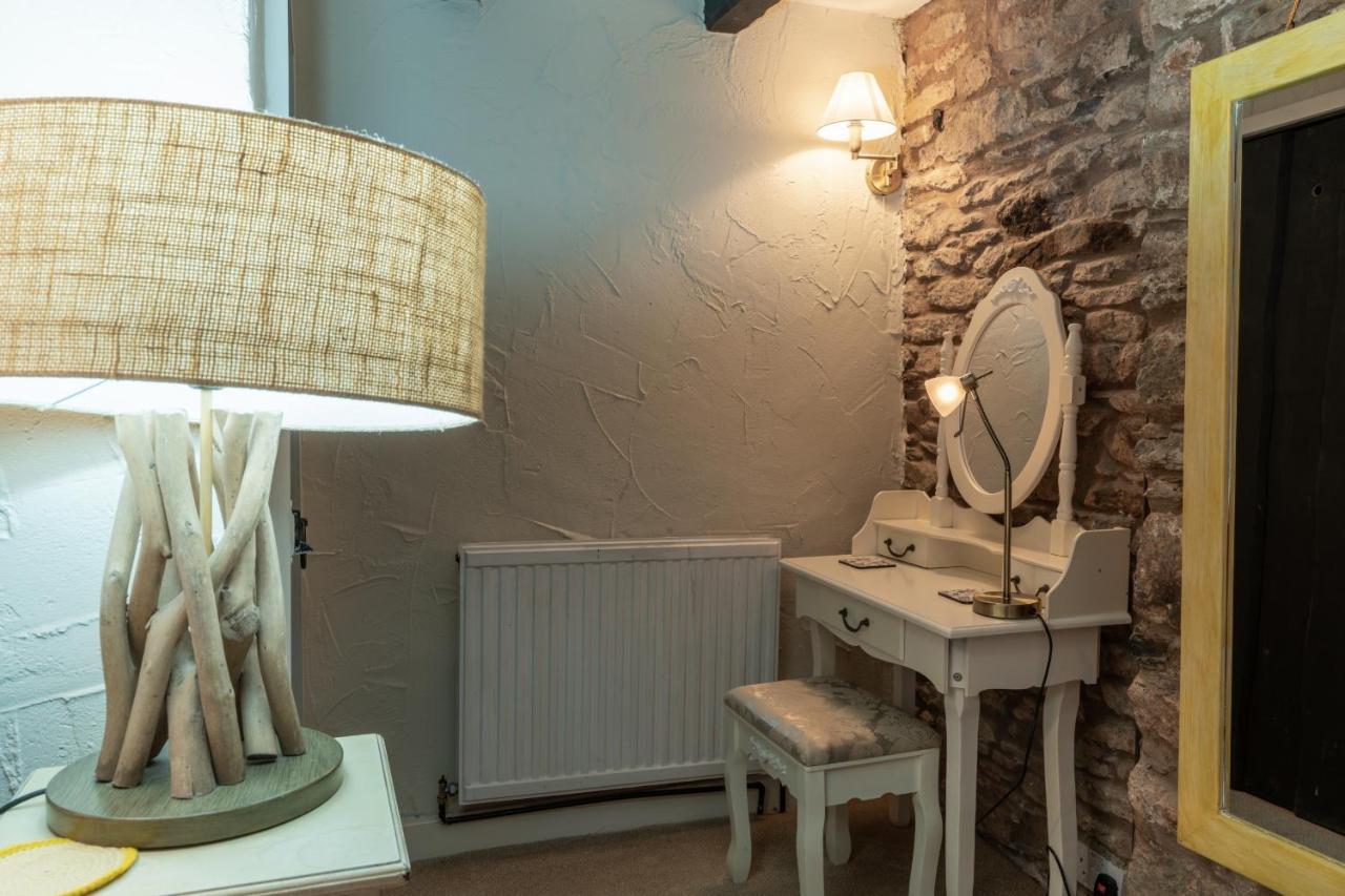 Finest Retreats - The Old Church House Inn Broadhempston Extérieur photo